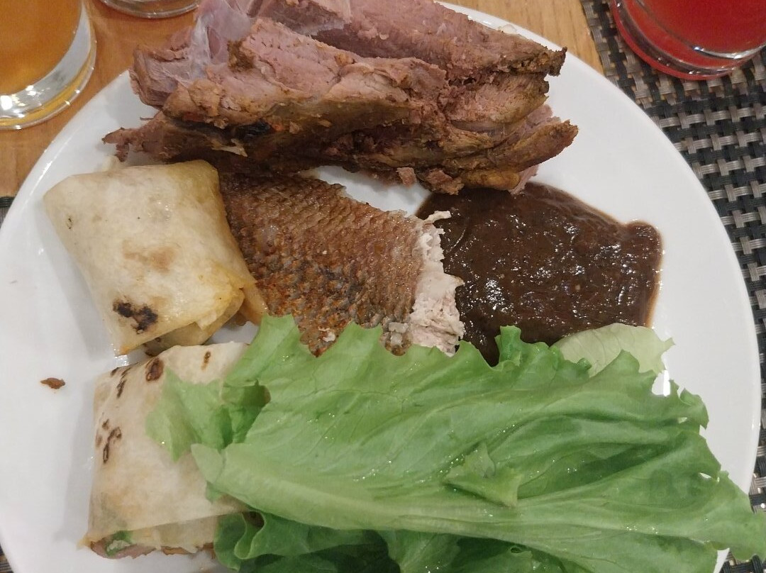 巴淡中心哈里斯酒店主图