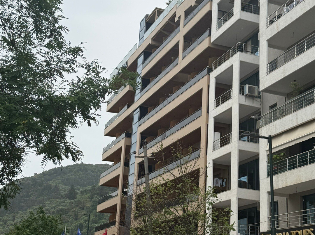 瑞吉娜城市酒店主图