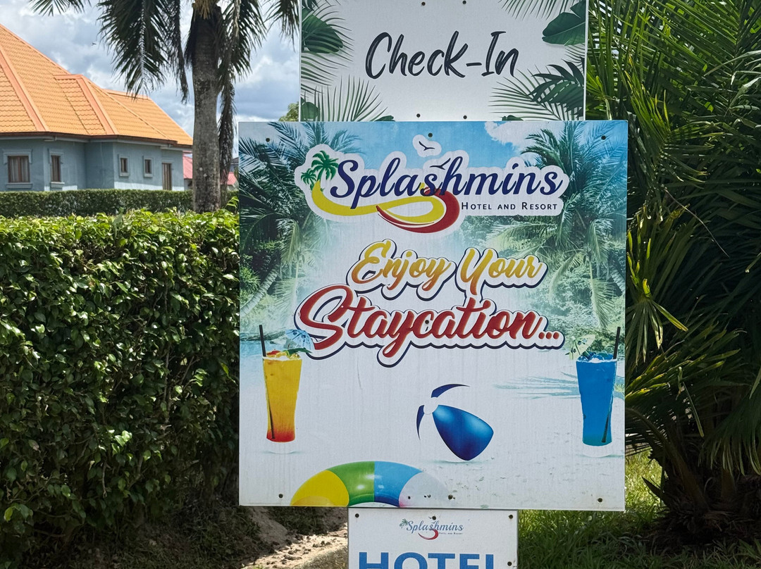 Splashmins Resort主图