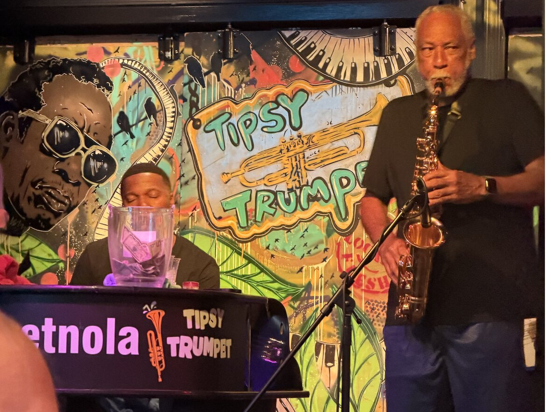 Tipsy Trumpet