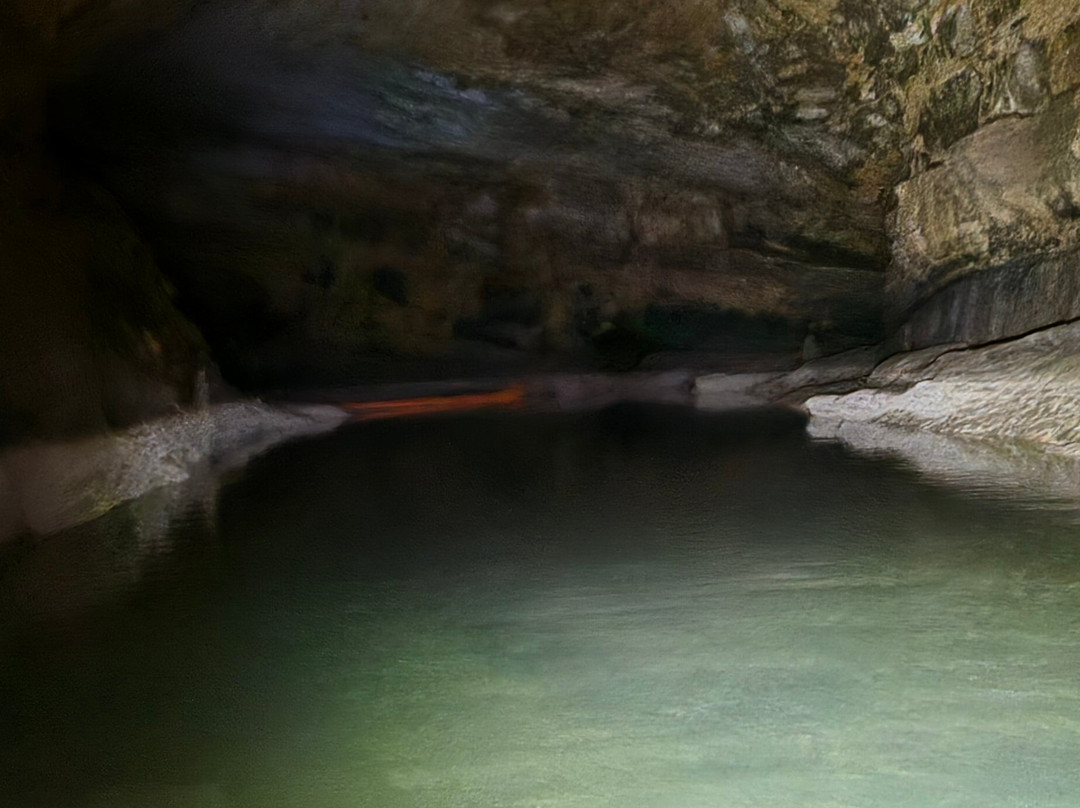 Križna Jama Cave-Bloska Polica必去景点
