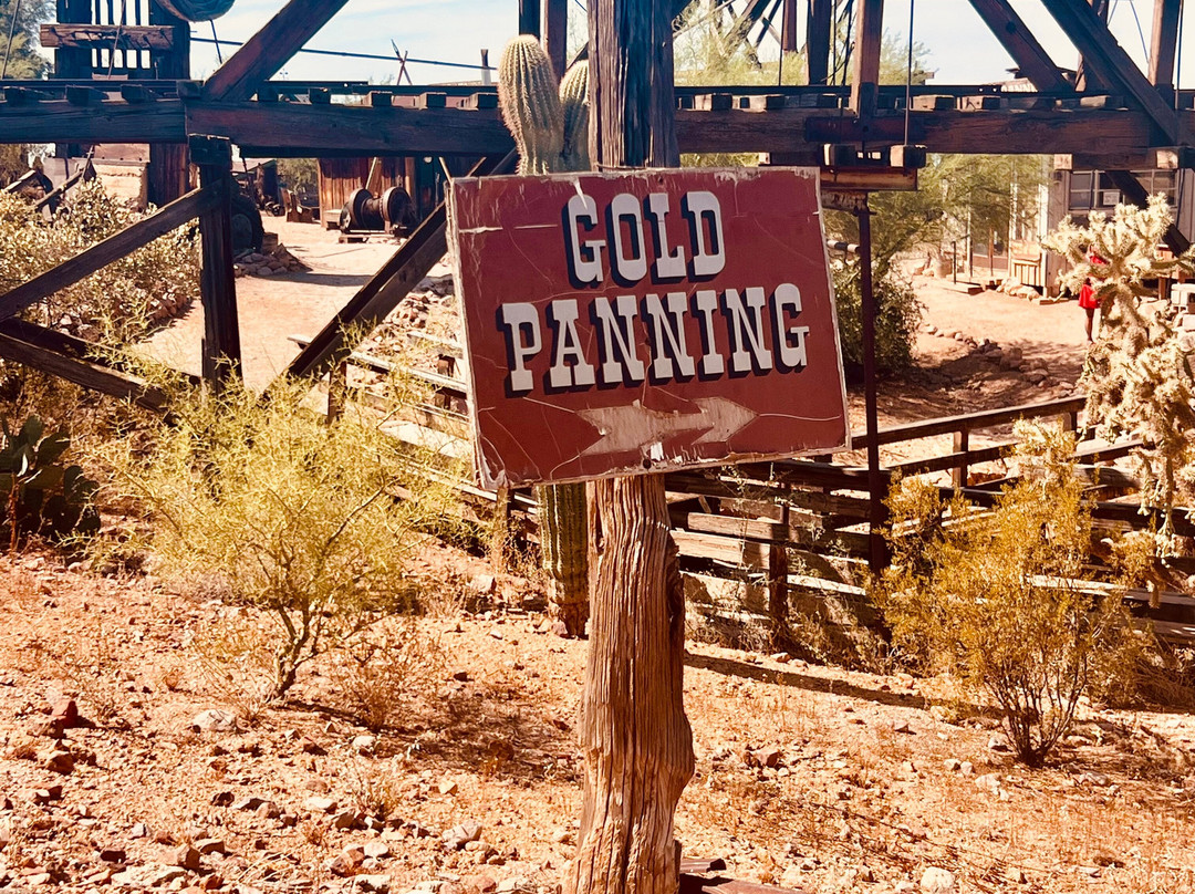 Goldfield Ghost Town-Apache Junction必去景点