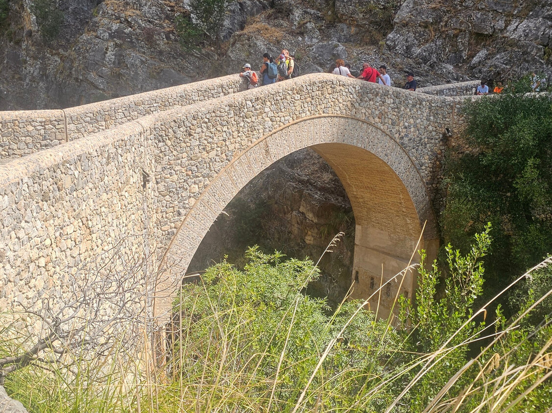 Il Ponte Del Diavolo-Civita必去景点