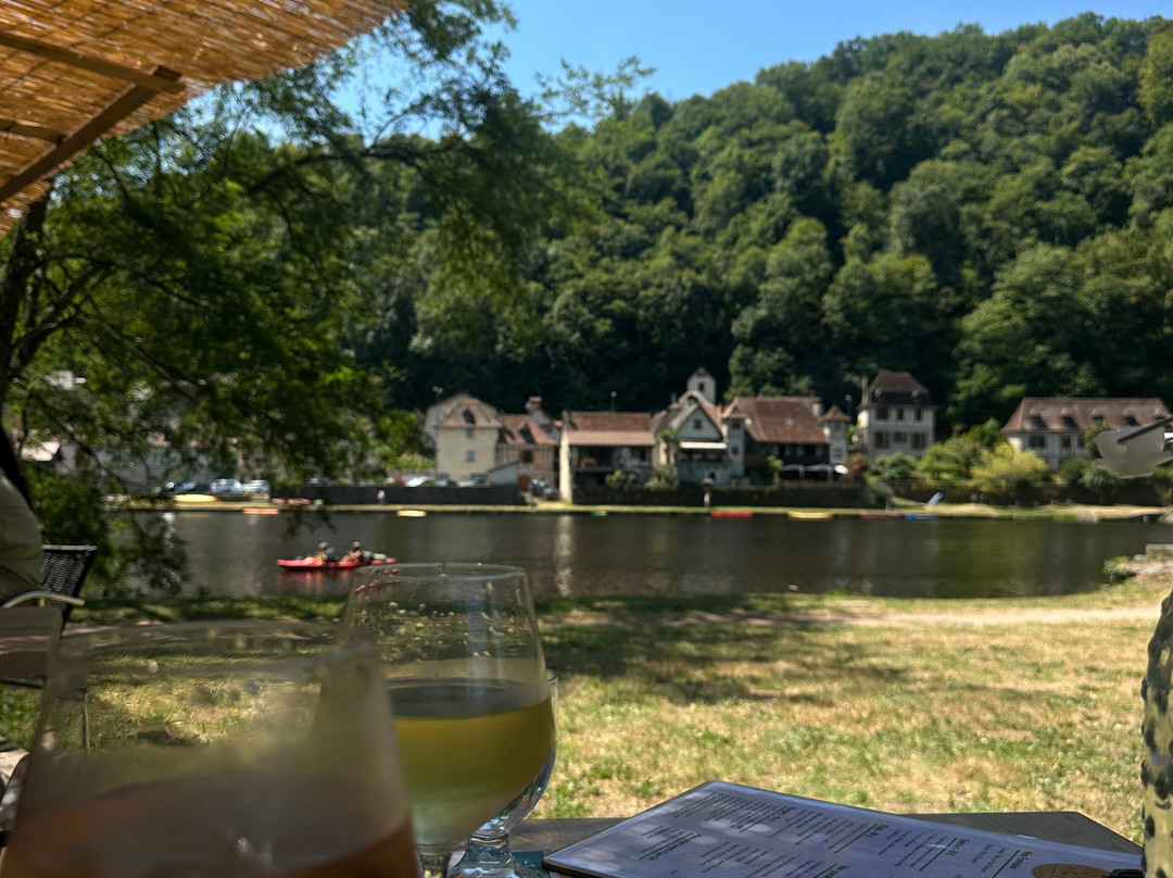À L'eau Posée