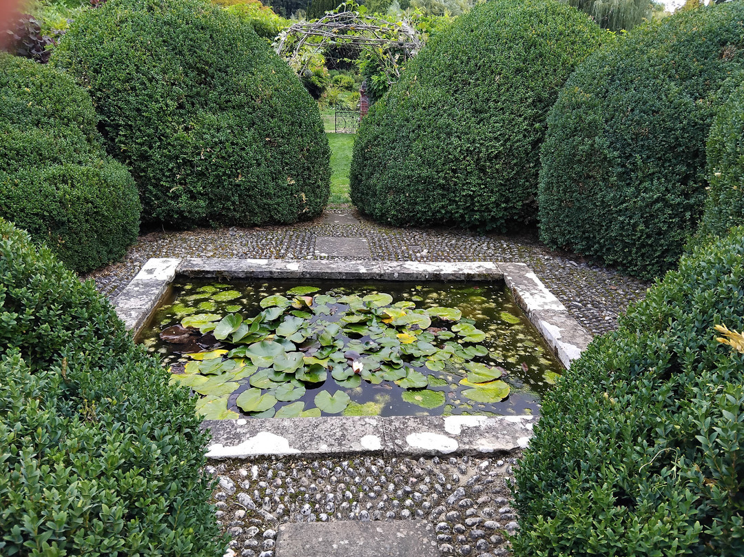 Heale Gardens-Middle Woodford必去景点