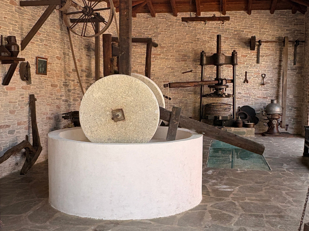 The Governor's Olive Mill-Agios Matheos必去景点