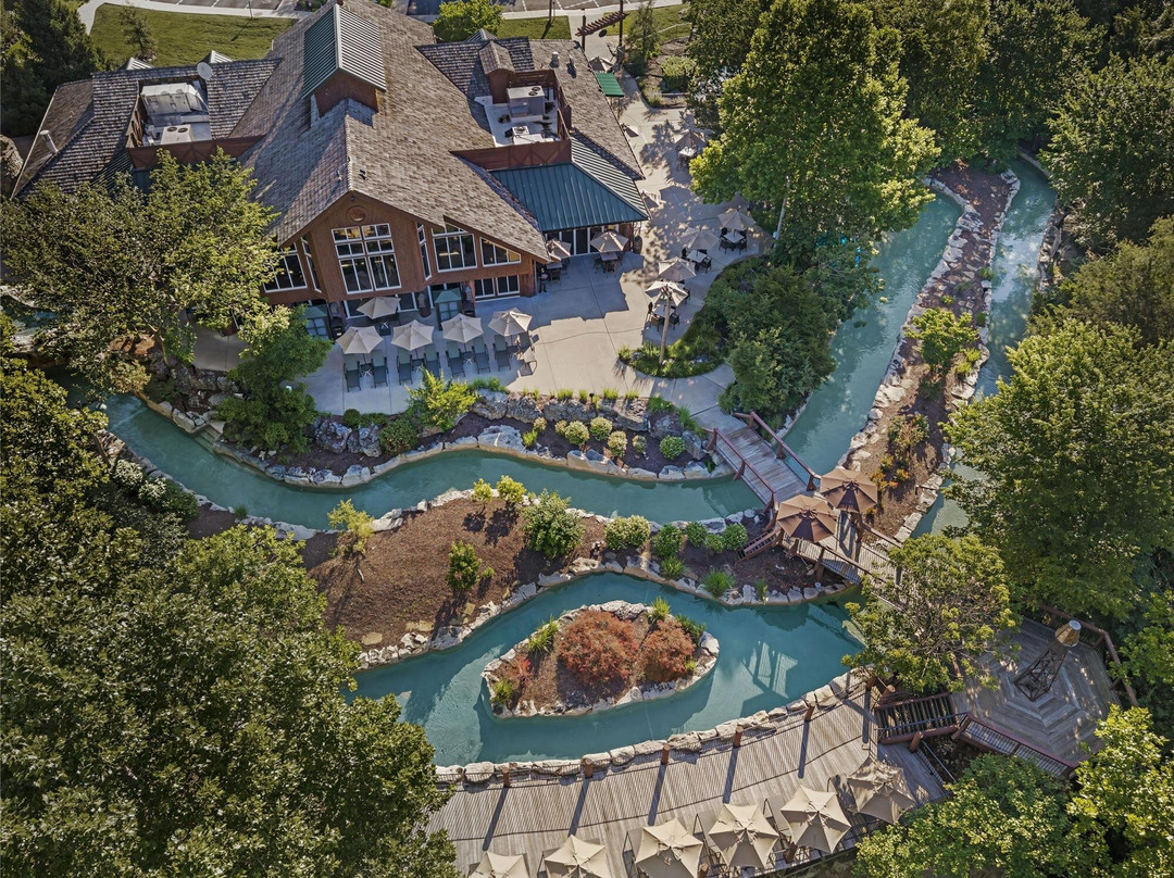 Hilton Grand Vacations Club Wilderness Club at Big Cedar Ridgedale主图