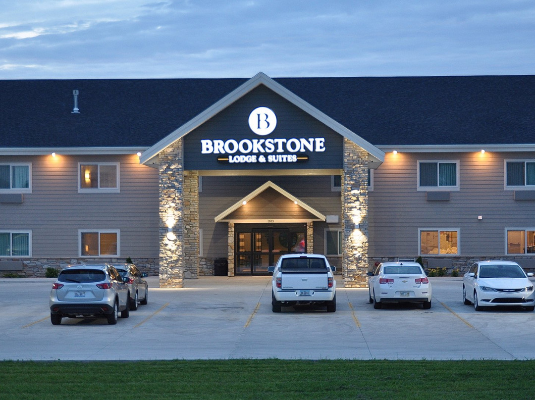 Buffalo Center酒店住宿-Brookstone Lodge & Suites