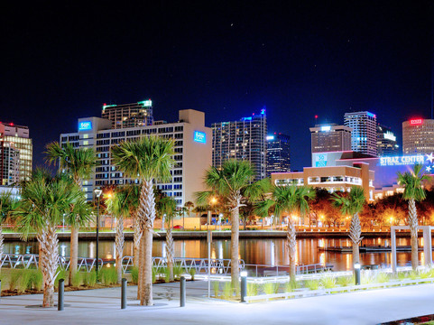 坦帕巴里摩尔酒店主图