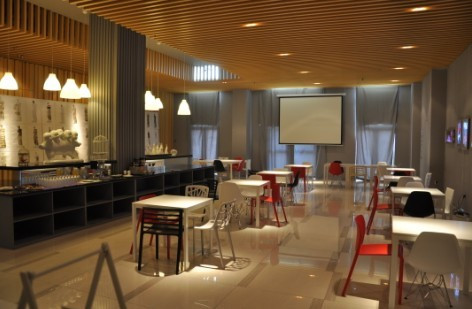 东伍·拾捌酒店（天津市滨海国际机场肿瘤医院空港医院店）主图