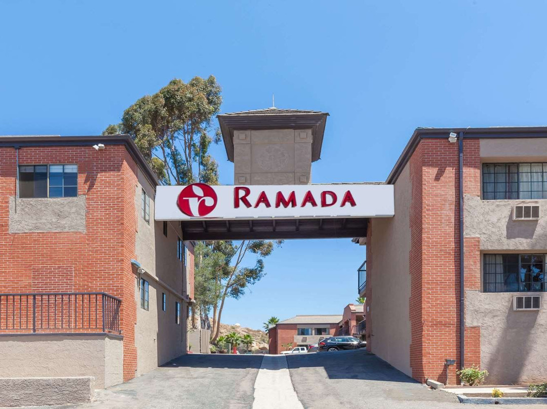 Ramada by Wyndham San Diego Poway Miramar主图