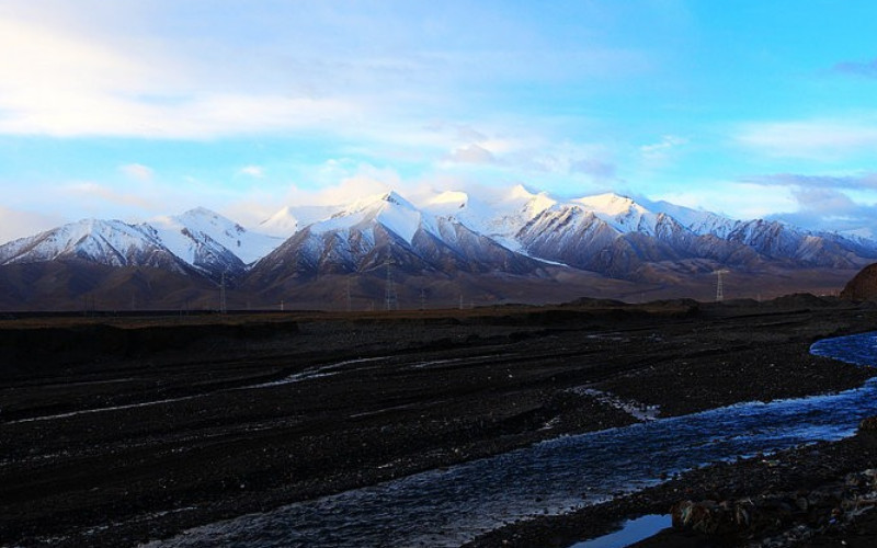 青海格尔木昆仑山国家地质公园景点图片