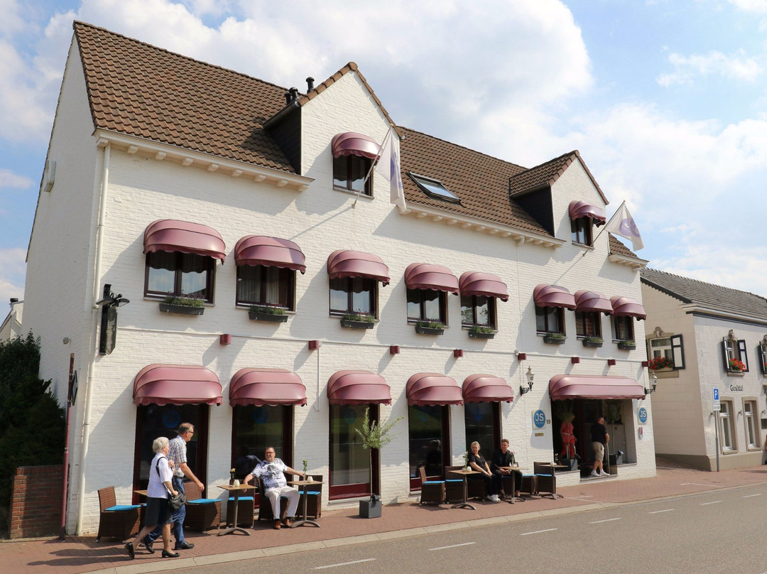 JS Hotel Epen