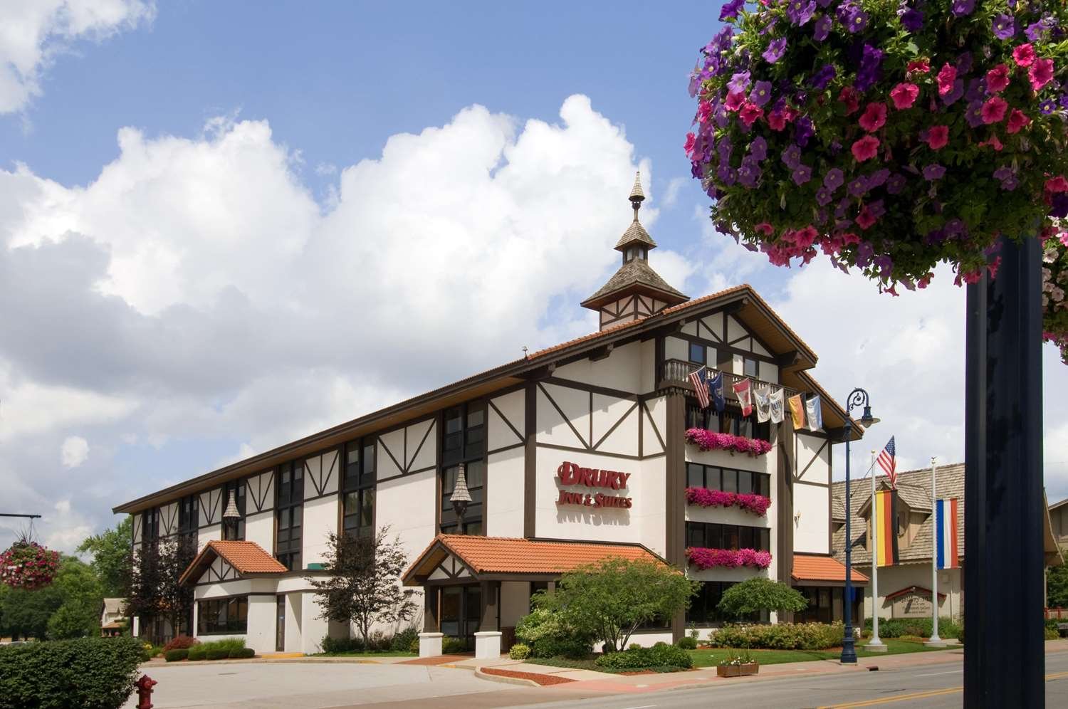 Drury Inn & Suites Frankenmuth-官方