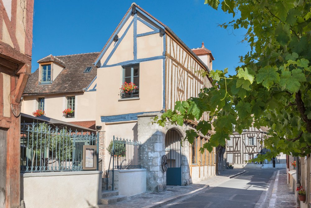 Hôtel Aux Vieux Remparts-官方