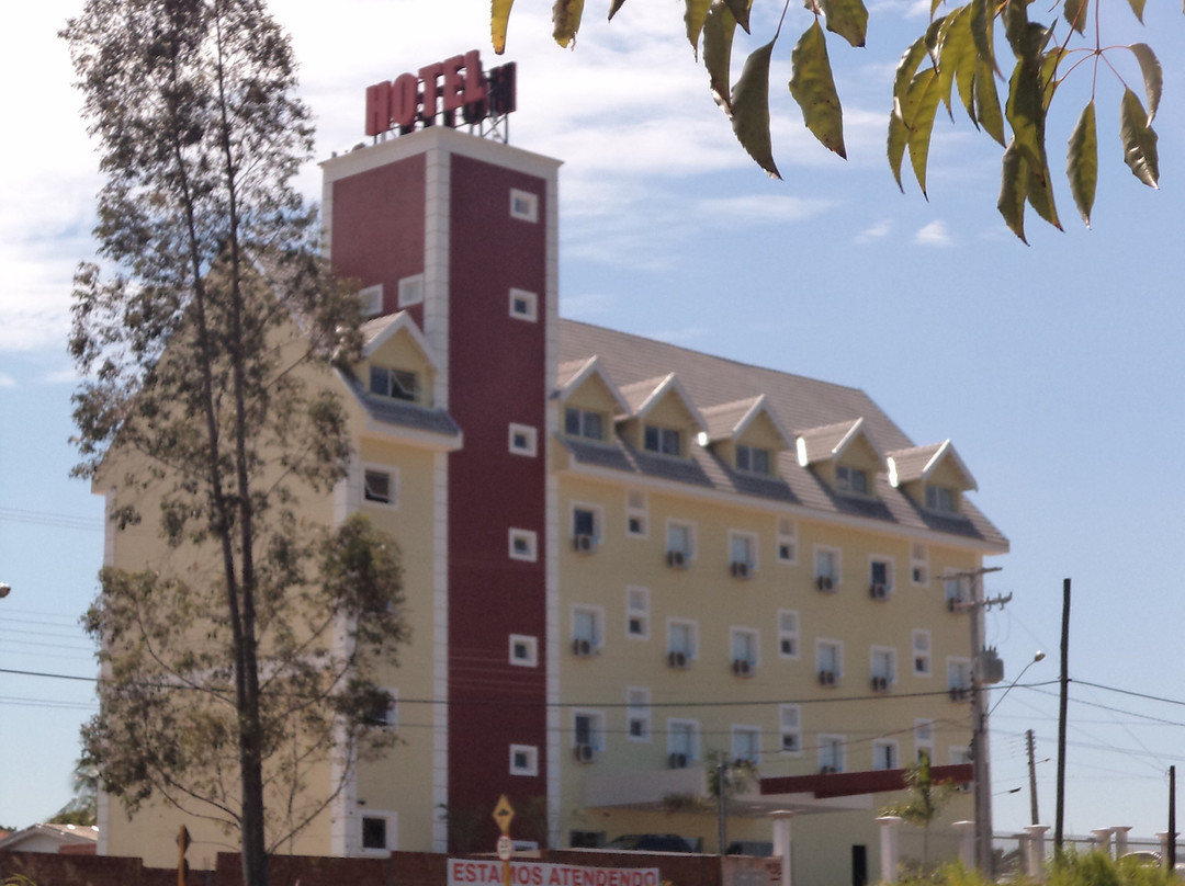 Santo Anastacio酒店住宿-Godoy Palace Hotel