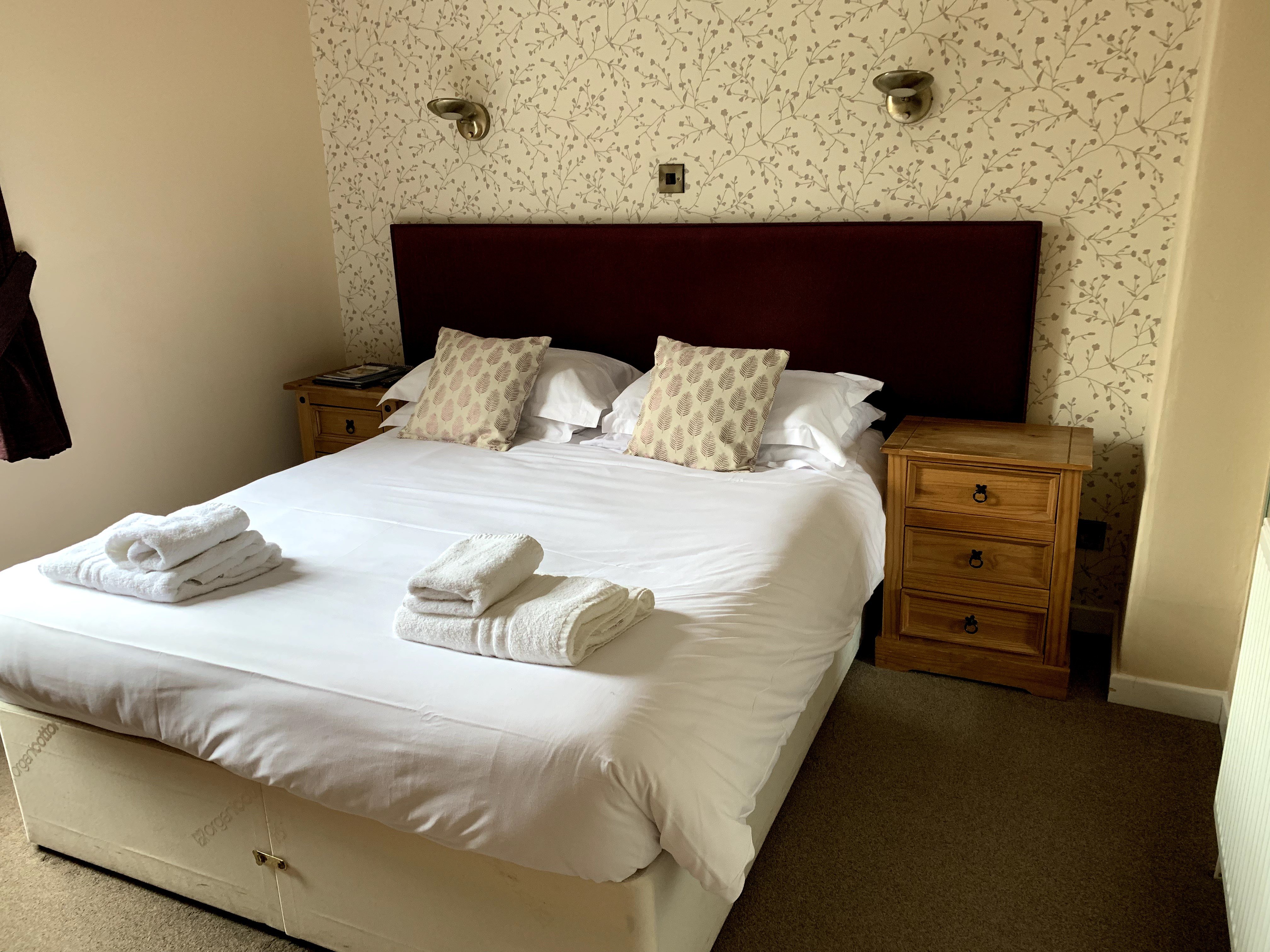 The Elephant & Castle Hotel-官方