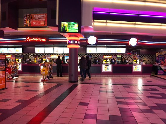 Regal Cinemas Henrietta 18-罗切斯特必去景点
