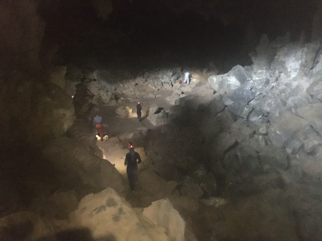 Caverna Alambari de Baixo