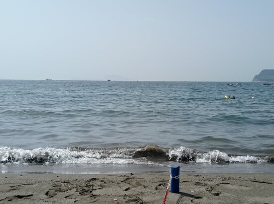 Montenuovo Beach景点图片