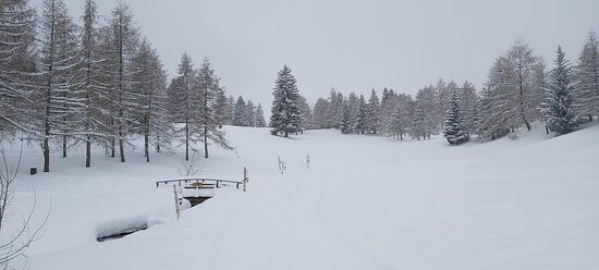 Lac de la Moubra-克莱恩·蒙塔纳必去景点