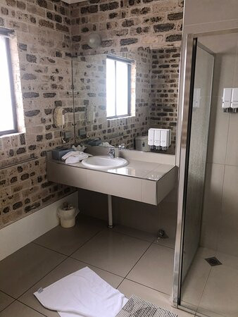 弗朗西斯·德雷克爵士酒店主图