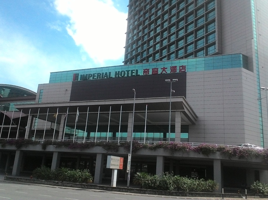 Boulevard Shopping Mall