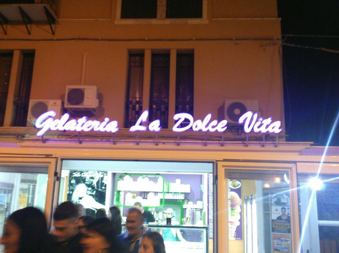 Gelateria La Dolce Vita