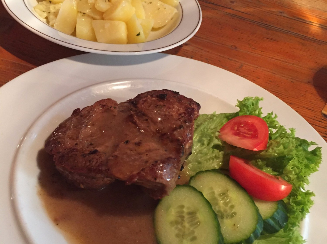 Horka nad Moravou餐馆和美食-Gol