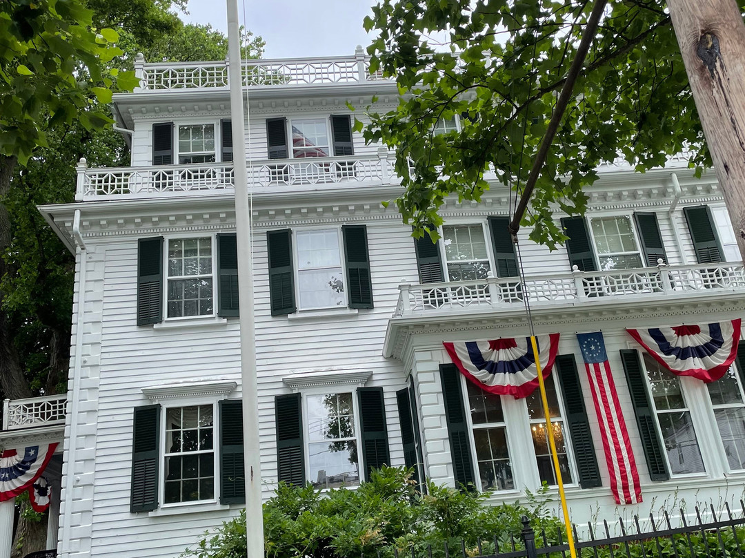 Bradford-Dimond-Norris House
