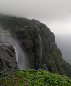 Naneghat Hills景点门票图片