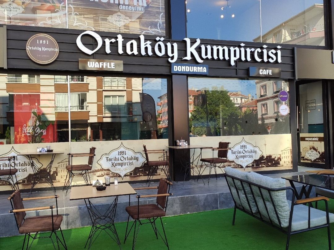 Tarihi Ortaköy Kumpircisi