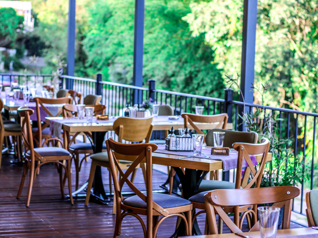 Kavarna餐馆和美食-Laguna Terrace