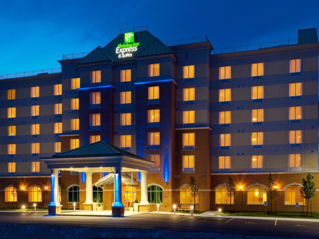 Holiday Inn Express & Suites Clarington - Bowmanville by IHG主图