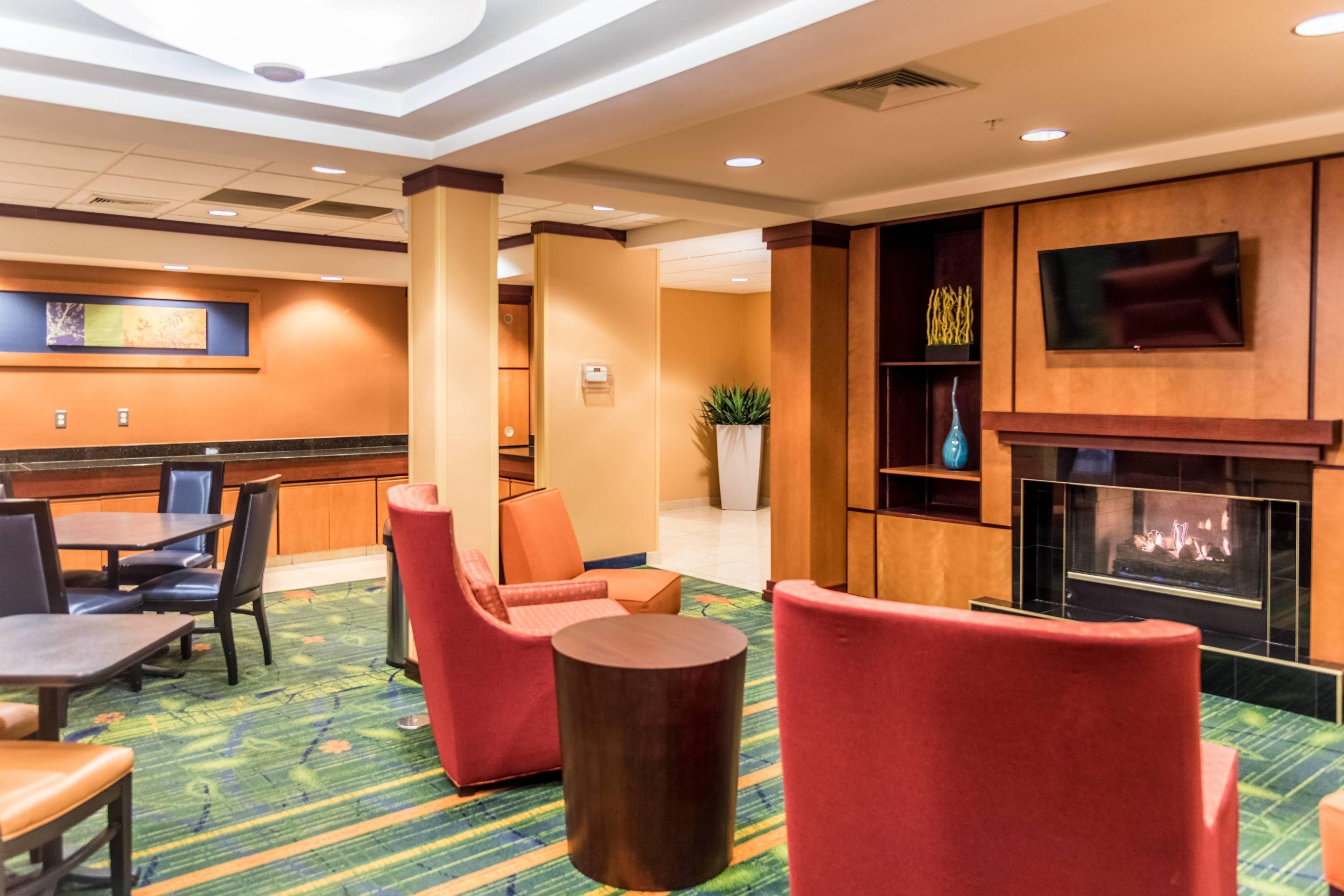 Fairfield Inn & Suites by Marriott Muskegon Norton Shores-官方