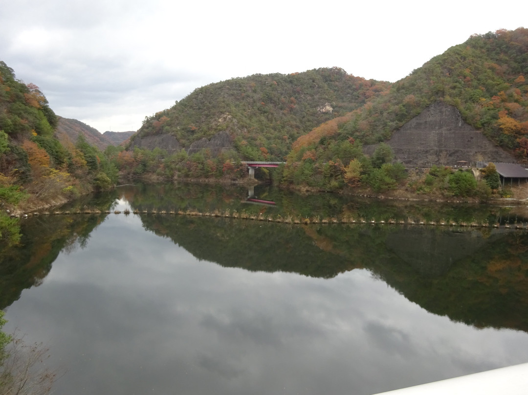 Makidani Dam景点图片