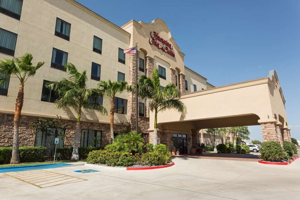 Hampton Inn & Suites Mission主图