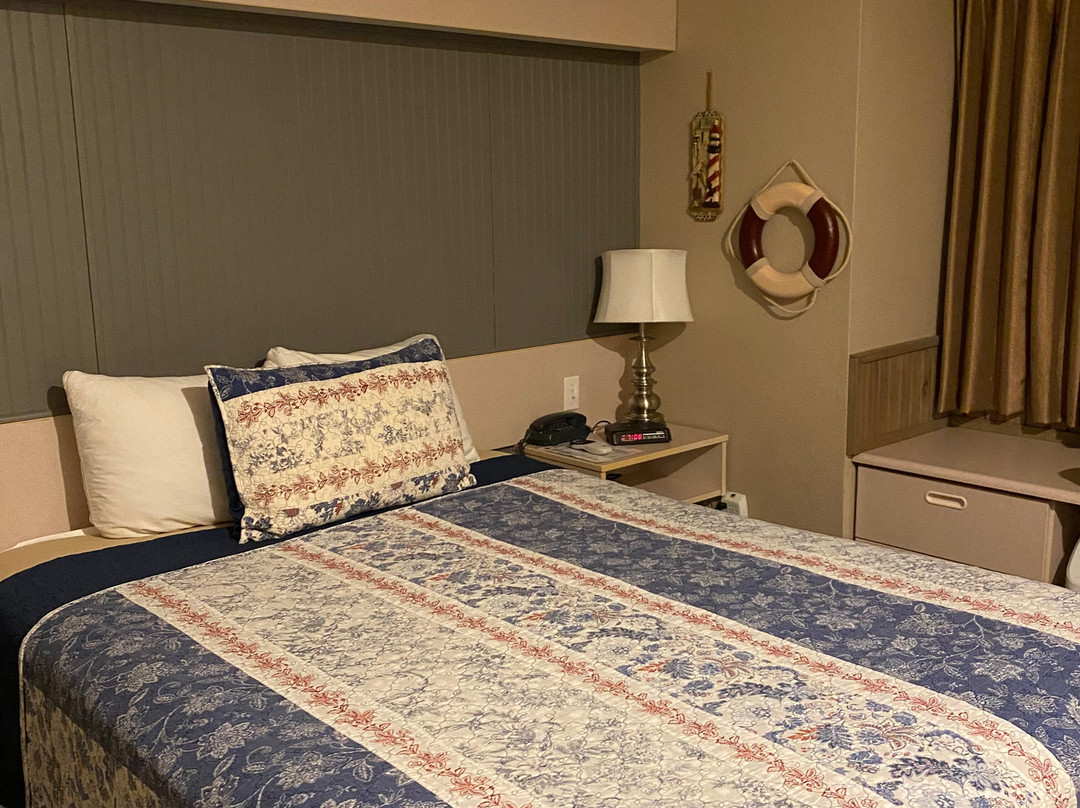 Patti's Inn & Suites主图