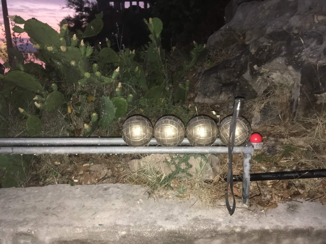Povlja - Bocce Playing Field景点图片
