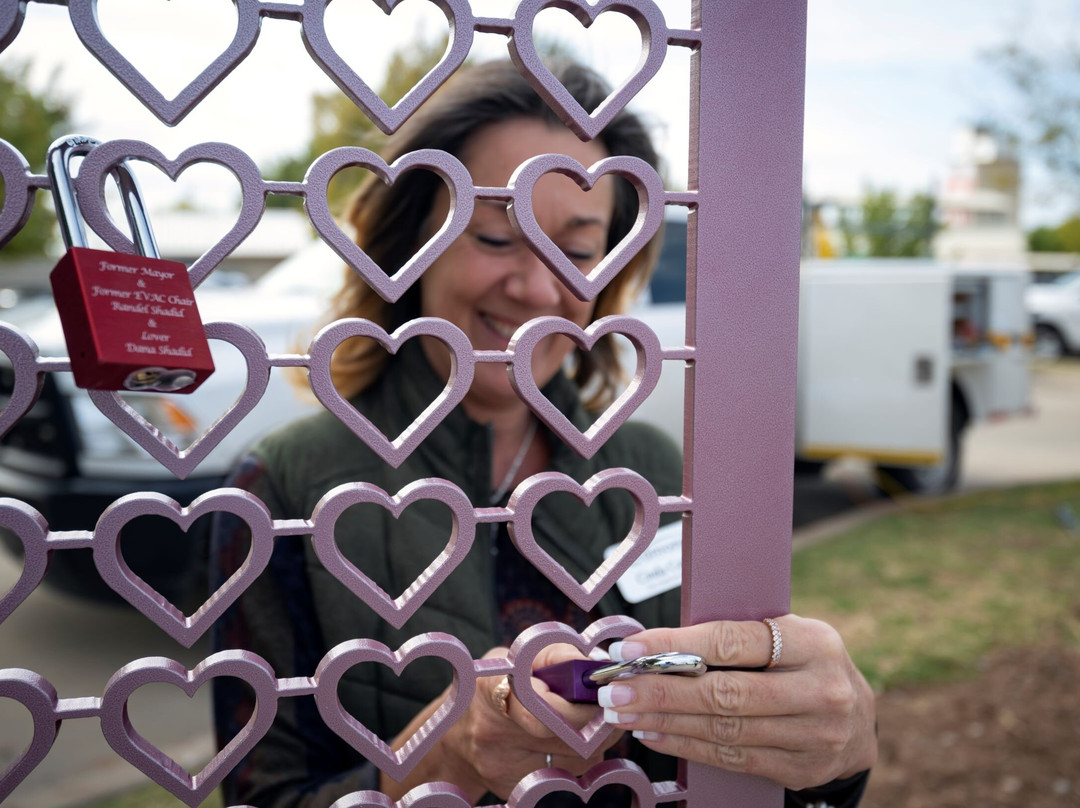 Visit Edmond-埃德蒙必去景点