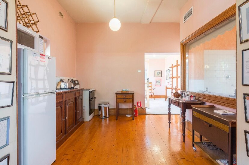 Friendly Meeting Chapel主图