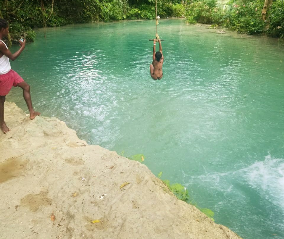 The Blue Hole Tour-奥乔里奥斯必去景点