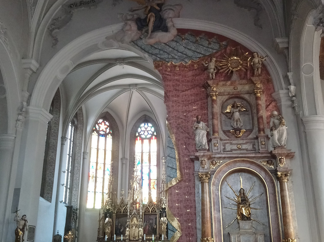 Pfarrkirche St. Johannes des Täufers-Sesslach必去景点