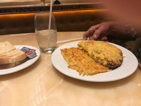 Rainbow Casino Hotel主图