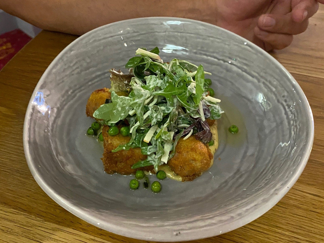 Three Salmons Hotel主图