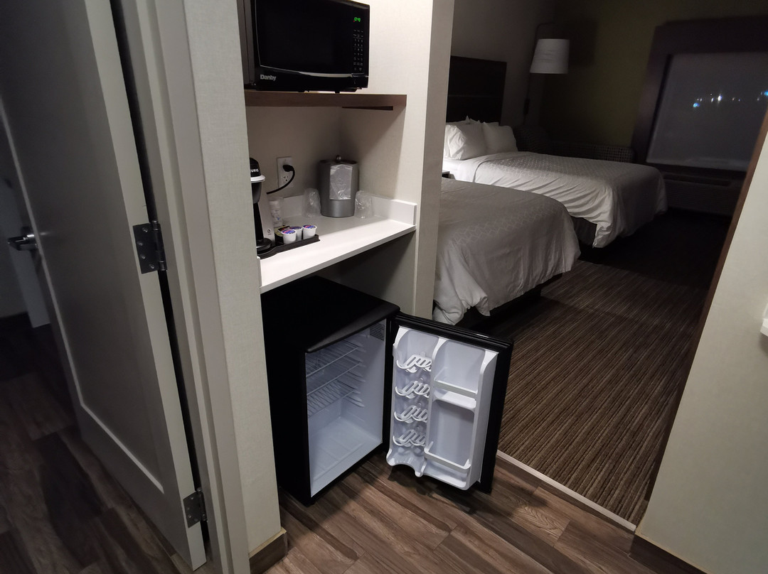 Holiday Inn Express & Suites Brantford by IHG主图