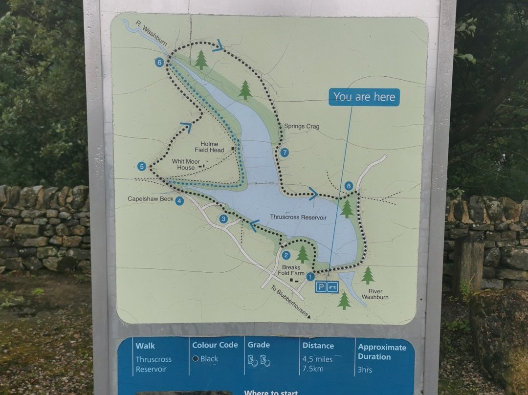 Thruscross Reservoir景点图片