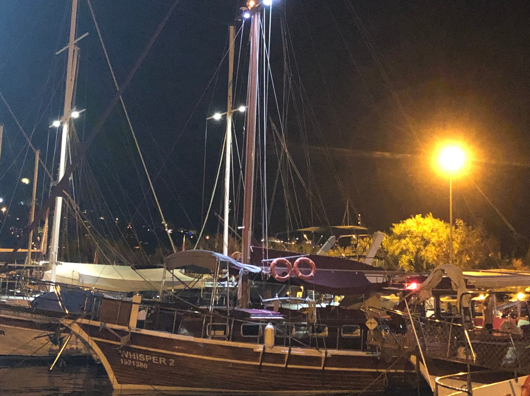 Whisper Boat-卡尔坎必去景点