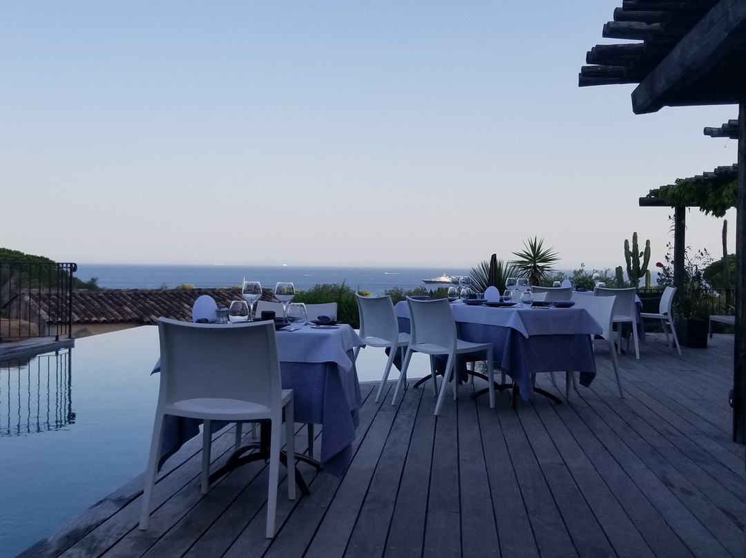 贝尔舍伊巴隆巴热亚酒店主图