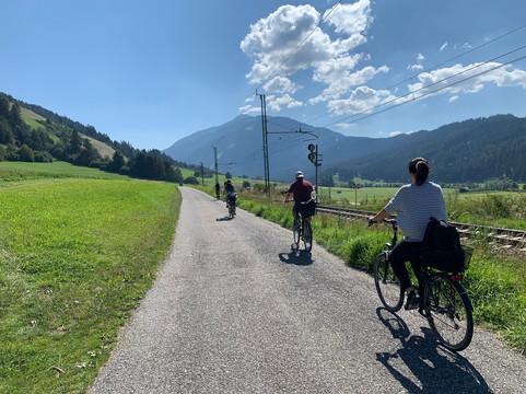 FUNActive Rent-多比亚科必去景点